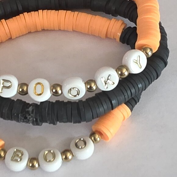 Halloween Bracelets in Orange and Black - Set of 3 - Spooky and Boo Lettering - Picture 3 of 3